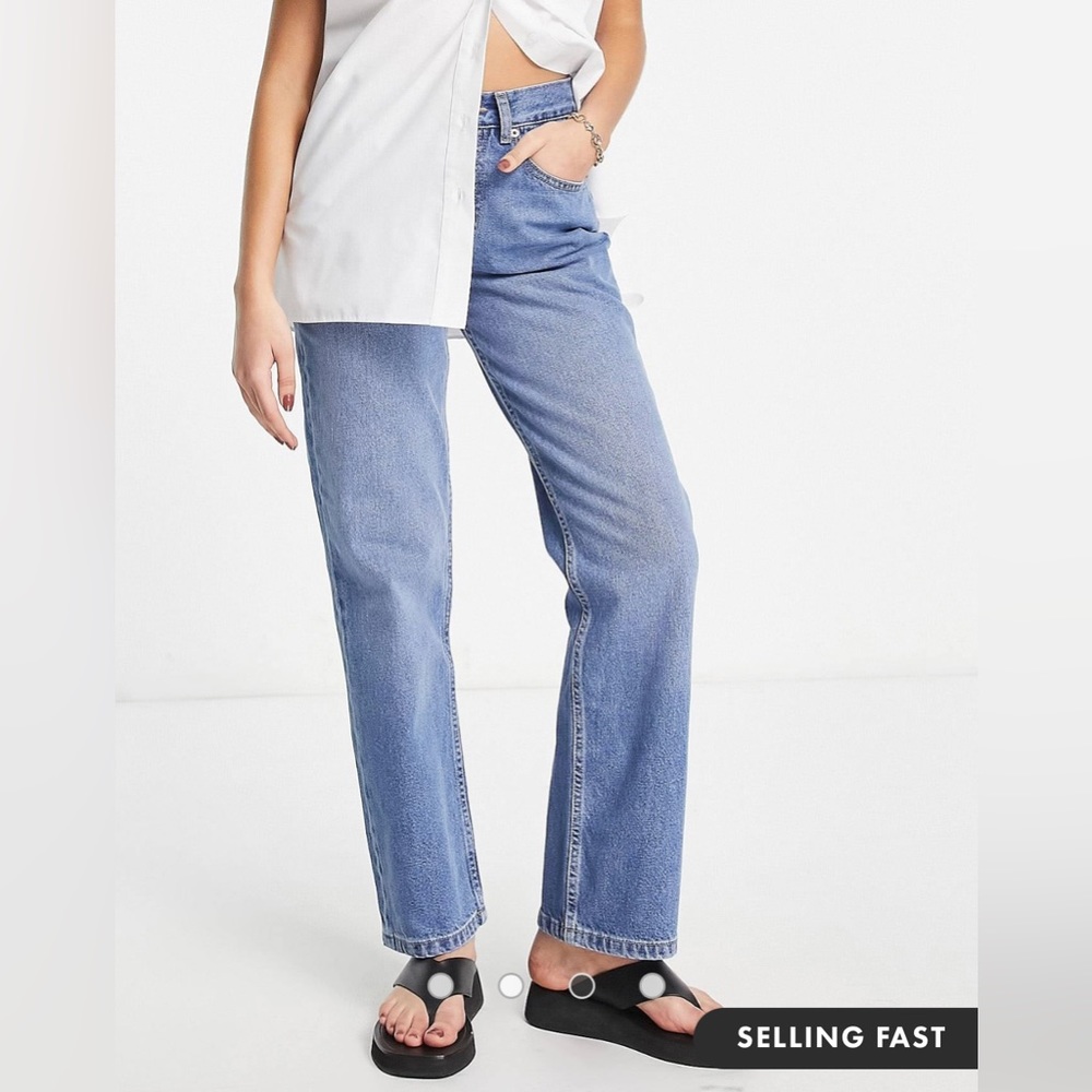 ASOS DESIGN Petite 90s straight jeans in mid blue